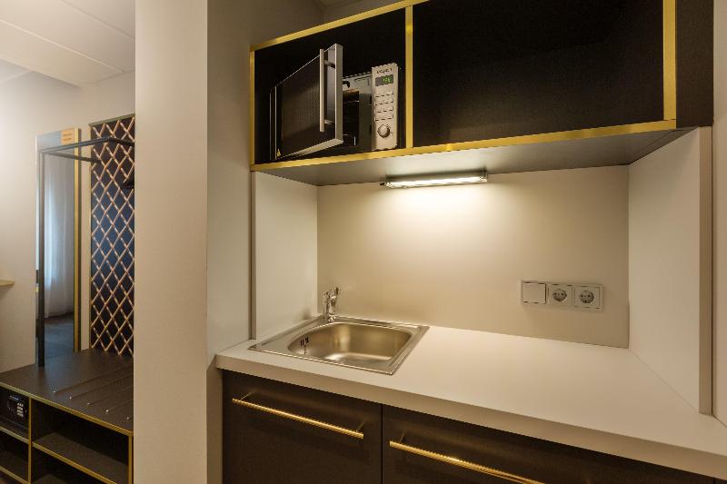 Holiday Inn - the niu, Mesh Stuttgart Messe - Oda