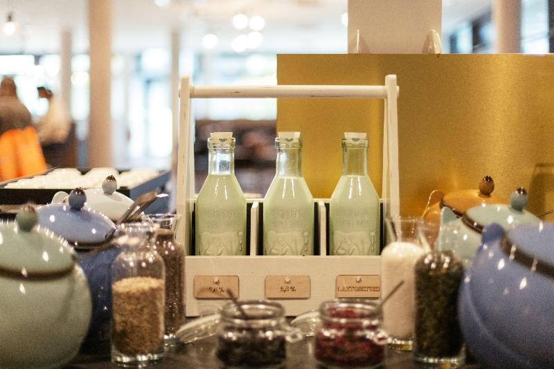 Holiday Inn - the niu, Mesh Stuttgart Messe - Restoran