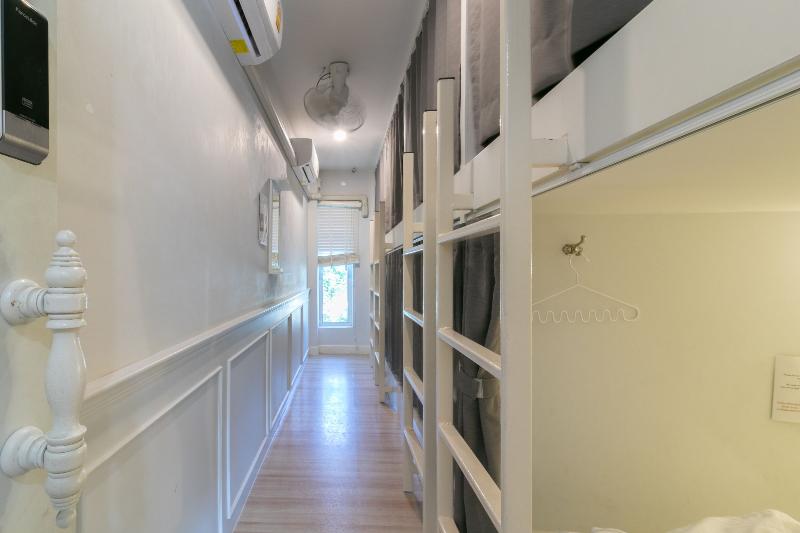 Ratana Boutique Hostel by ZUZU - Oda