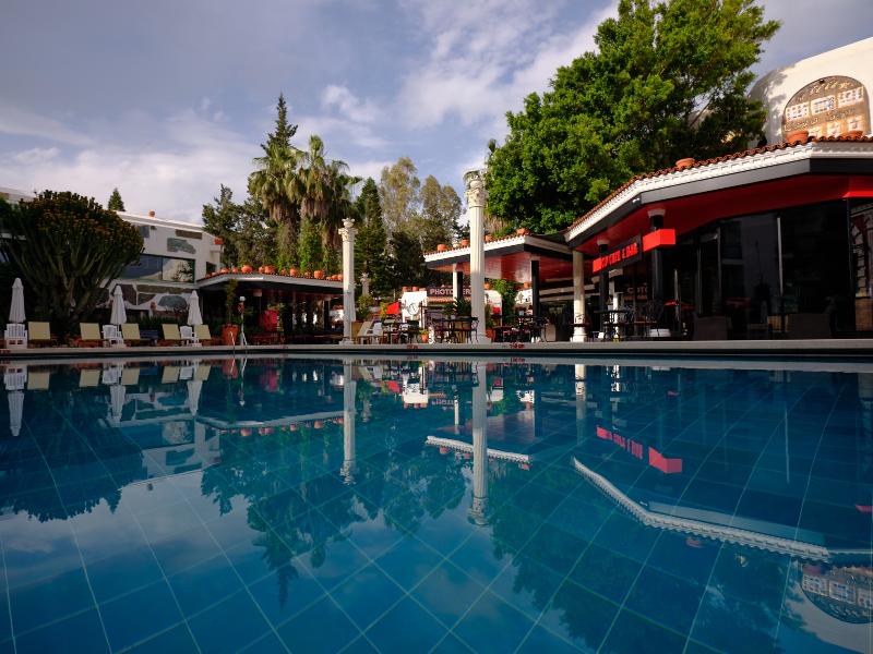 Club Hotel Sera - Havuz