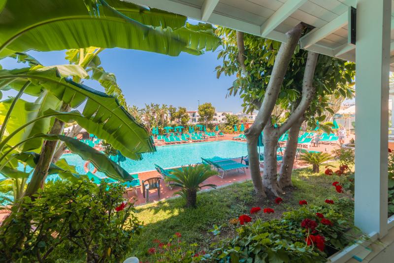 Grand Hotel Delle Terme Re Ferdinando - Havuz