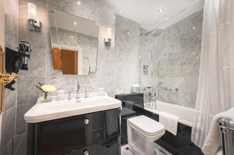 10 Curzon Street by Mansley - Oda