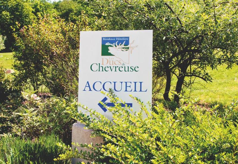 Residence Hotel LES DUCS DE CHEVREUSE - Genel