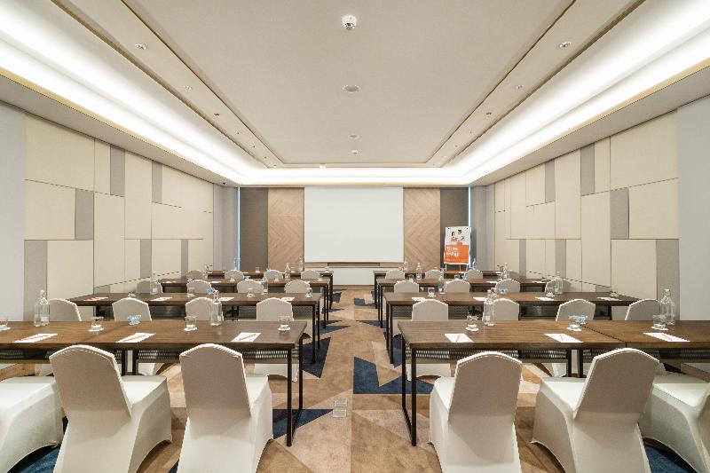 Harris Suite Puri Mansion - Toplantı