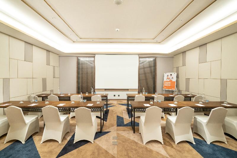 Harris Suite Puri Mansion - Toplantı