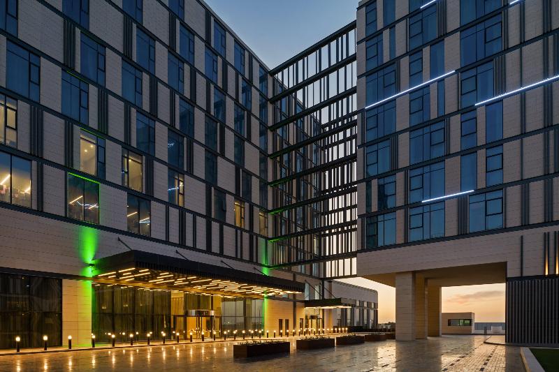 Holiday Inn Dubai Al Maktoum - Genel