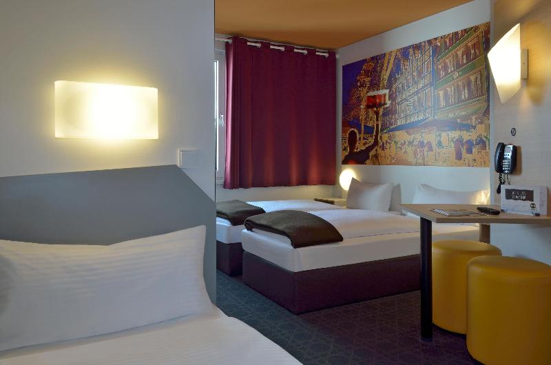 B&B Hotel Düsseldorf-City - Oda