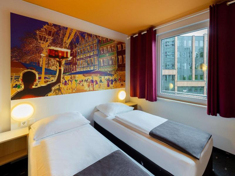 B&B Hotel Düsseldorf-City - Oda