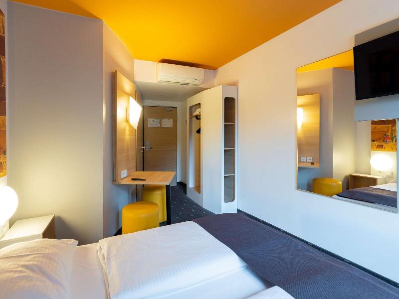 B&B Hotel Düsseldorf-City - Oda