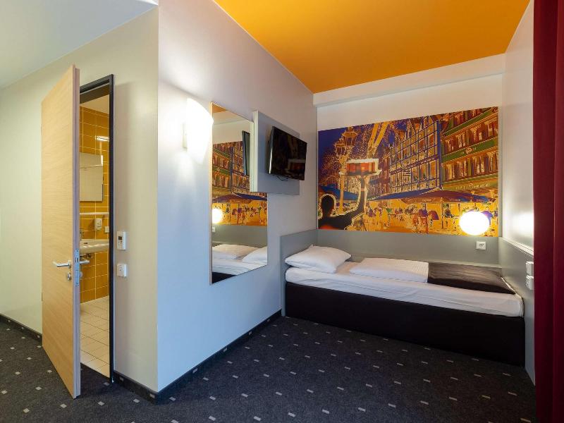 B&B Hotel Düsseldorf-City - Oda