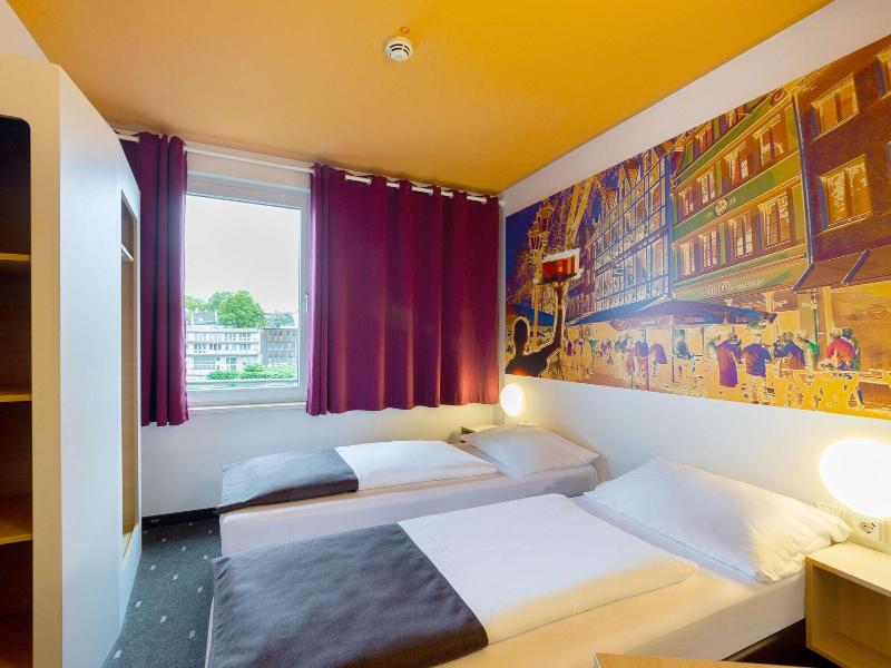 B&B Hotel Düsseldorf-City - Oda