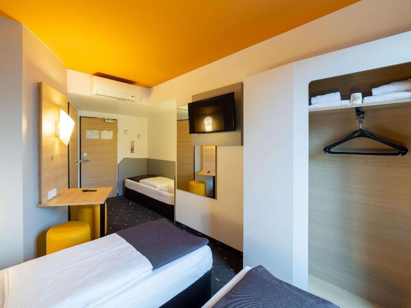 B&B Hotel Düsseldorf-City - Oda