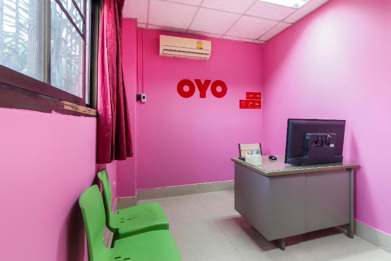 OYO 577 For Love Hotel - Lobi