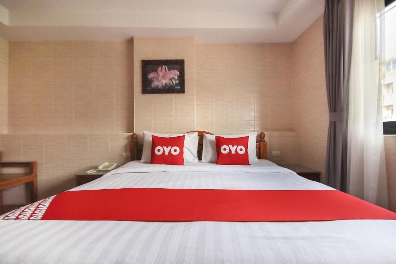 OYO 861 Patong Dynasty Hotel - Oda
