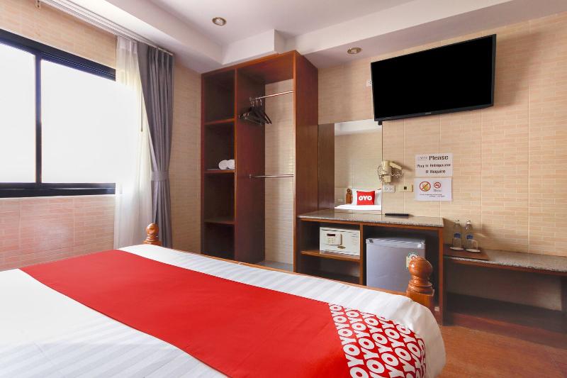OYO 861 Patong Dynasty Hotel - Oda