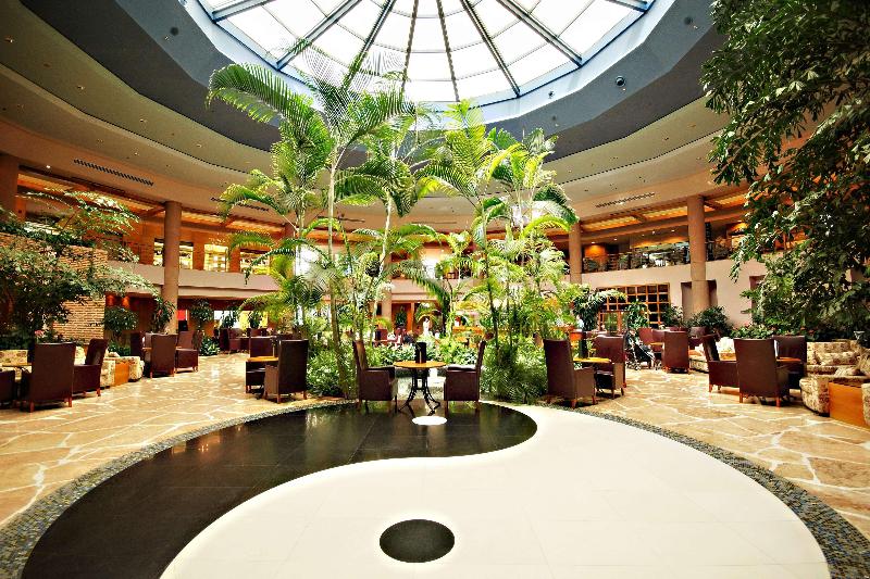 Gloria Verde Resort - Lobi
