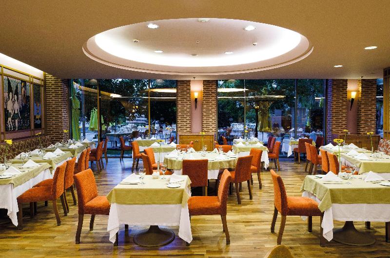 Gloria Verde Resort - Restoran