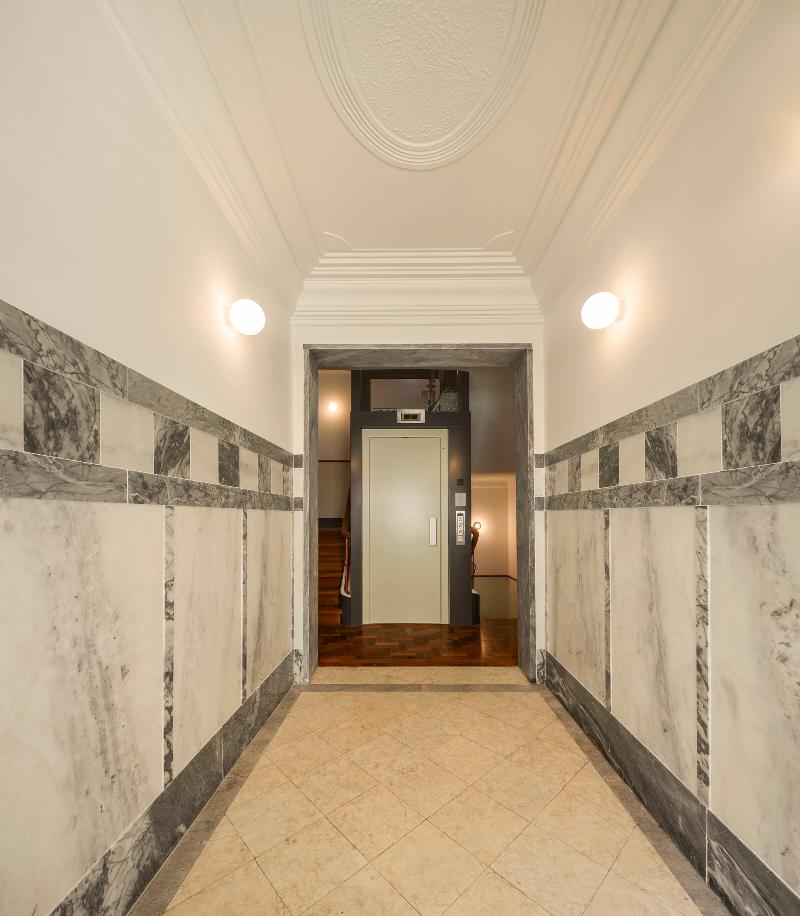 Lisbon Serviced Apartments - Principe Real - Lobi