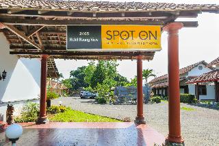 Spot On 2465 Hotel Raung View fotoÄŸrafÄ±