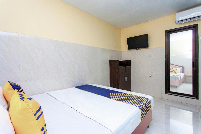 Spot On 2815 Hotel Damai - Oda