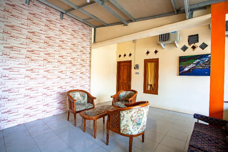 Spot On 2875 Kost Pandawa - Lobi