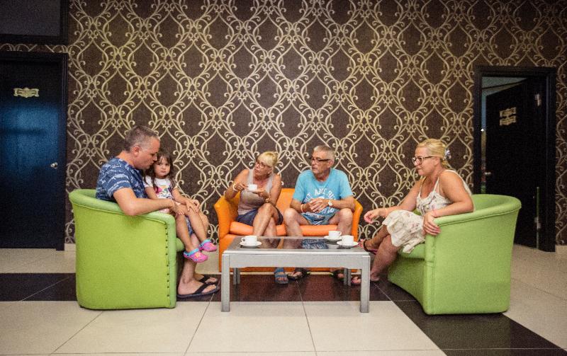Kleopatra Ada Beach Hotel - Lobi
