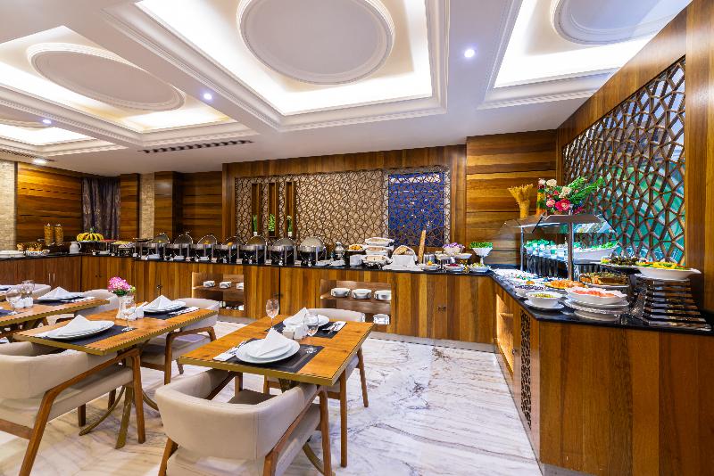 Crown Rose Hotel - Lobi