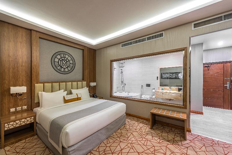 Crown Rose Hotel - Oda