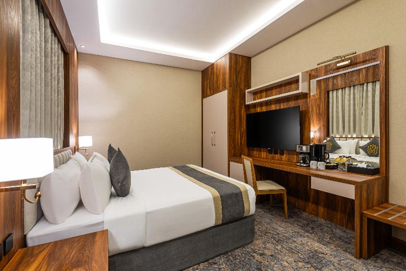 Crown Rose Hotel - Oda