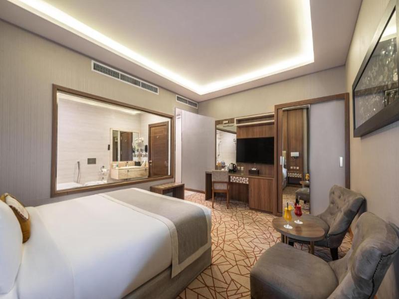 Crown Rose Hotel - Oda
