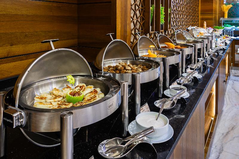 Crown Rose Hotel - Restoran