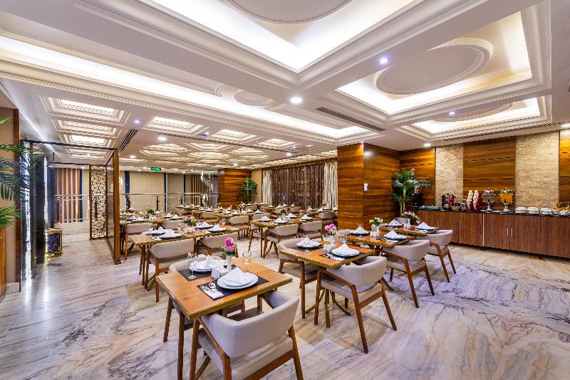 Crown Rose Hotel - Restoran
