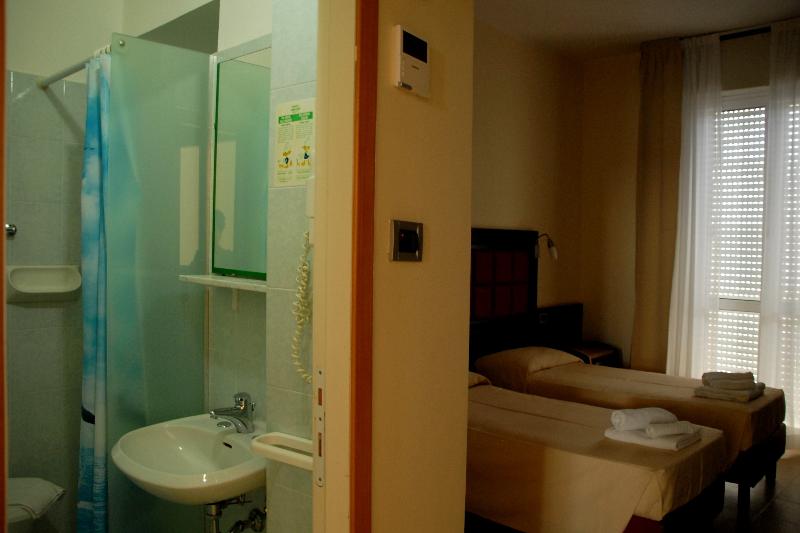 Hotel Arno - Oda