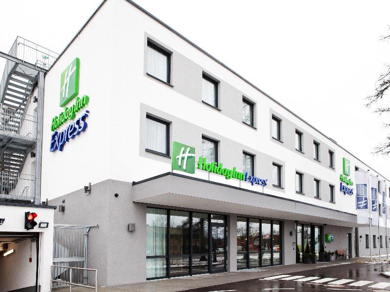Holiday Inn Express Munich - Olympiapark - Genel
