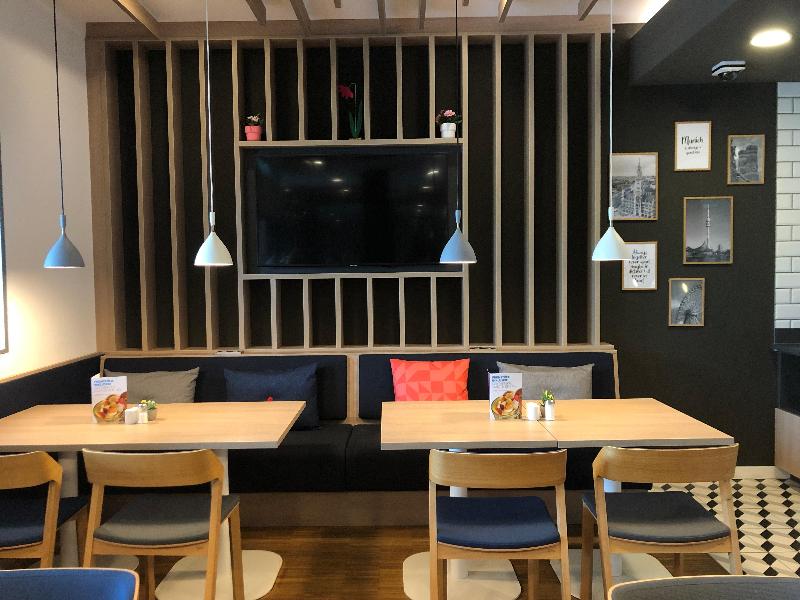 Holiday Inn Express Munich - Olympiapark - Restoran
