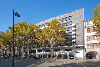 B&B Hotel Frankfurt City-Ost otel fotoğrafı