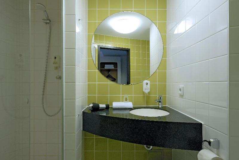 B&B Hotel Frankfurt City-Ost - Oda
