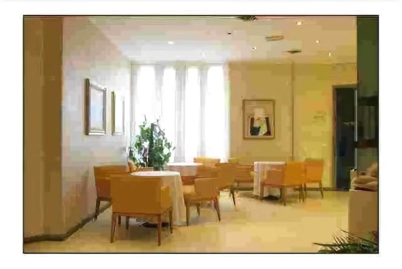 Grand Hotel President - Bar