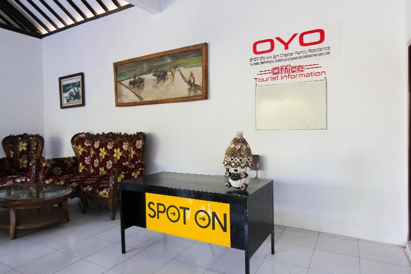 SPOT ON 2042 Zam Zam Family Syariah - Lobi