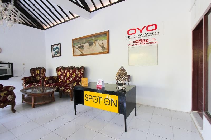 SPOT ON 2042 Zam Zam Family Syariah - Lobi