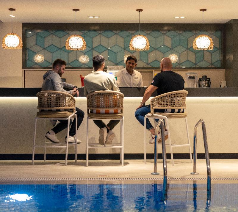Holiday Inn & Suites Jubail Taibah - Oda
