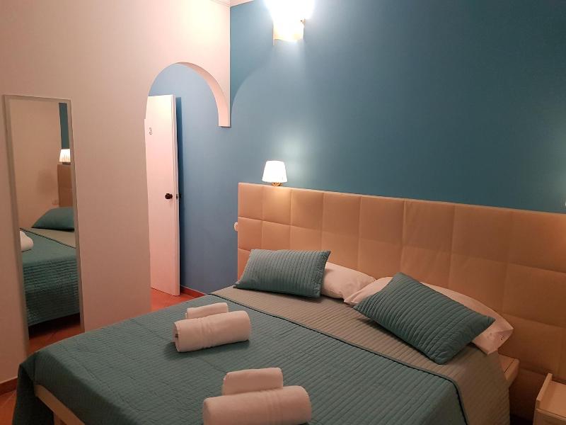 Tropea Boutique Hotel - Oda