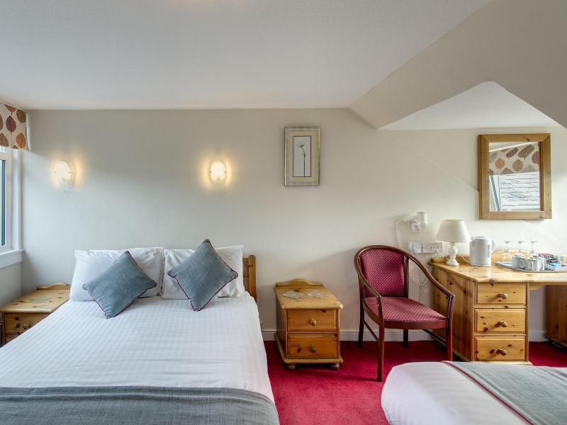 CRAIGVRACK HOTEL AND RESTAURANT - Oda