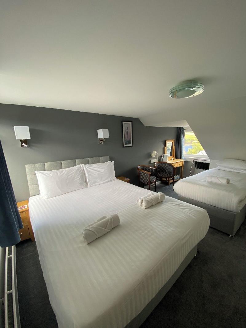 CRAIGVRACK HOTEL AND RESTAURANT - Oda