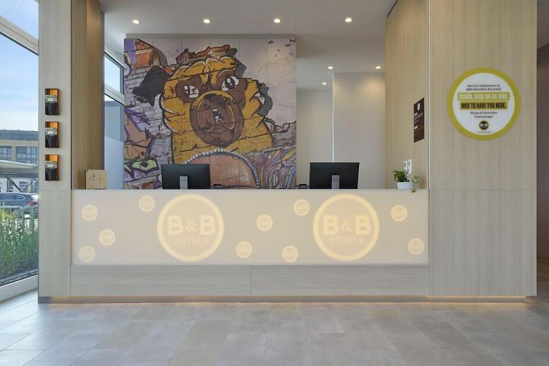 B&B Hotel Köln-Ehrenfeld - Lobi