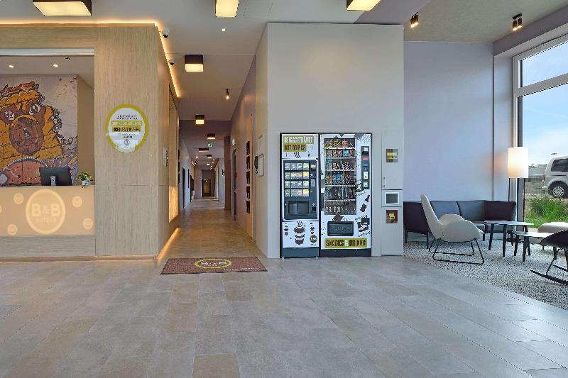 B&B Hotel Köln-Ehrenfeld - Lobi