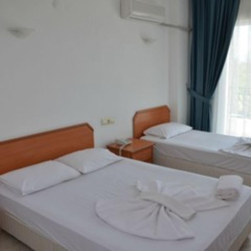 Tunan Motel - Oda