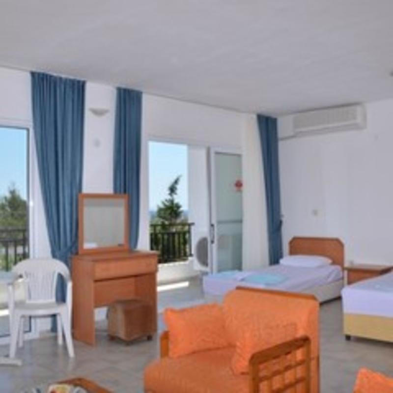 Tunan Motel - Oda