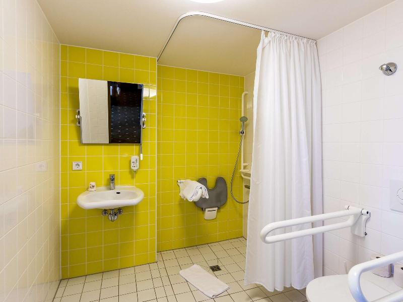 B&B Hotel Düsseldorf-Mitte - Oda