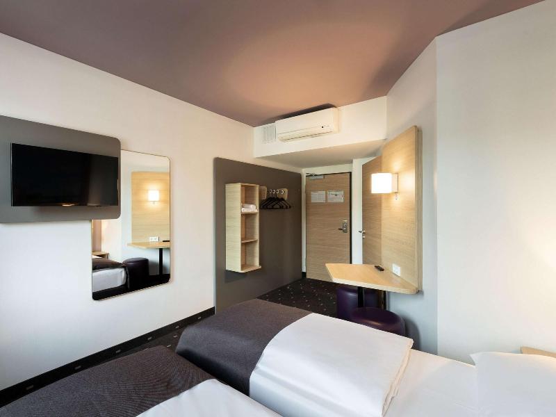 B&B Hotel Düsseldorf-Mitte - Oda